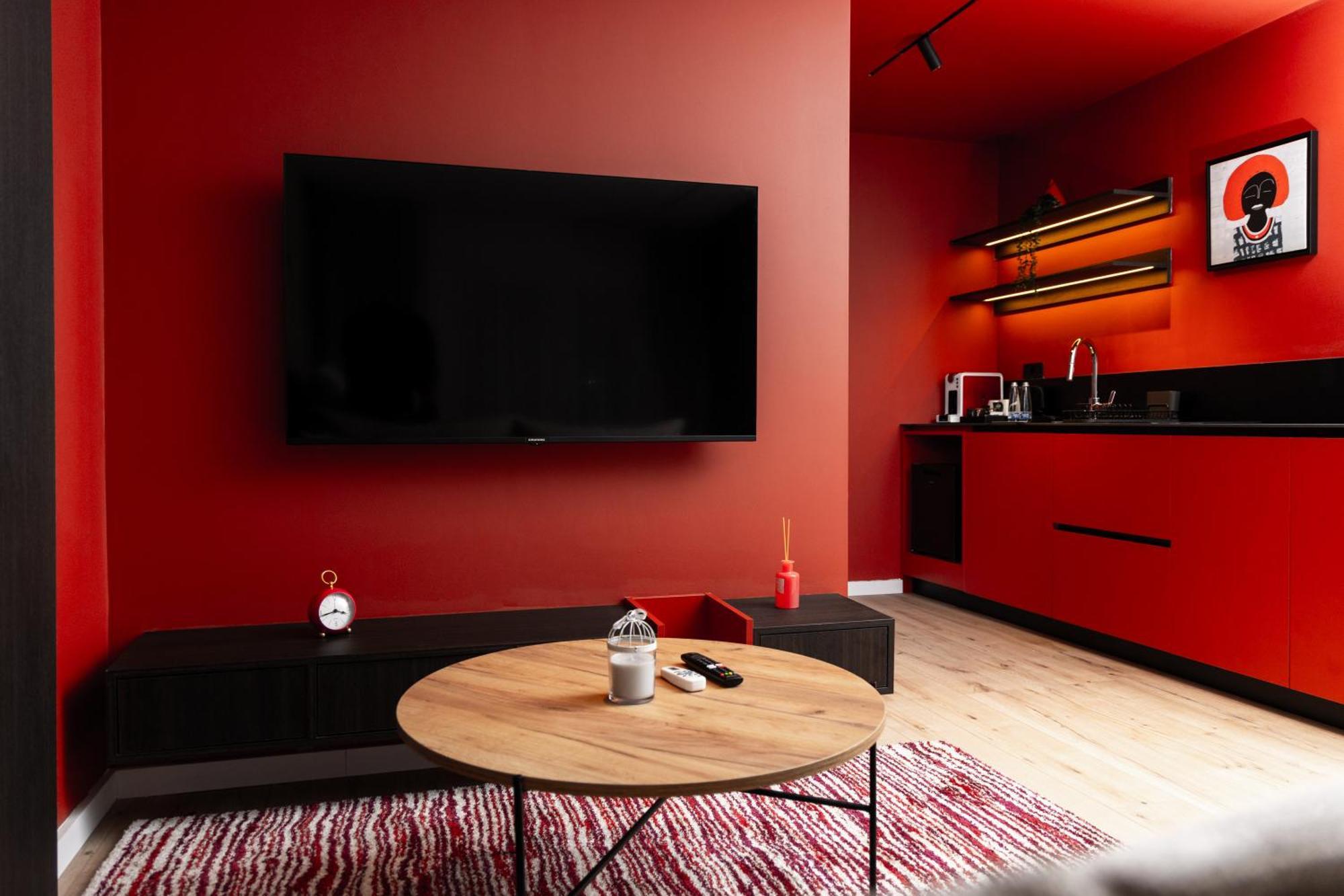 Erika'S Apartments Приштина Экстерьер фото