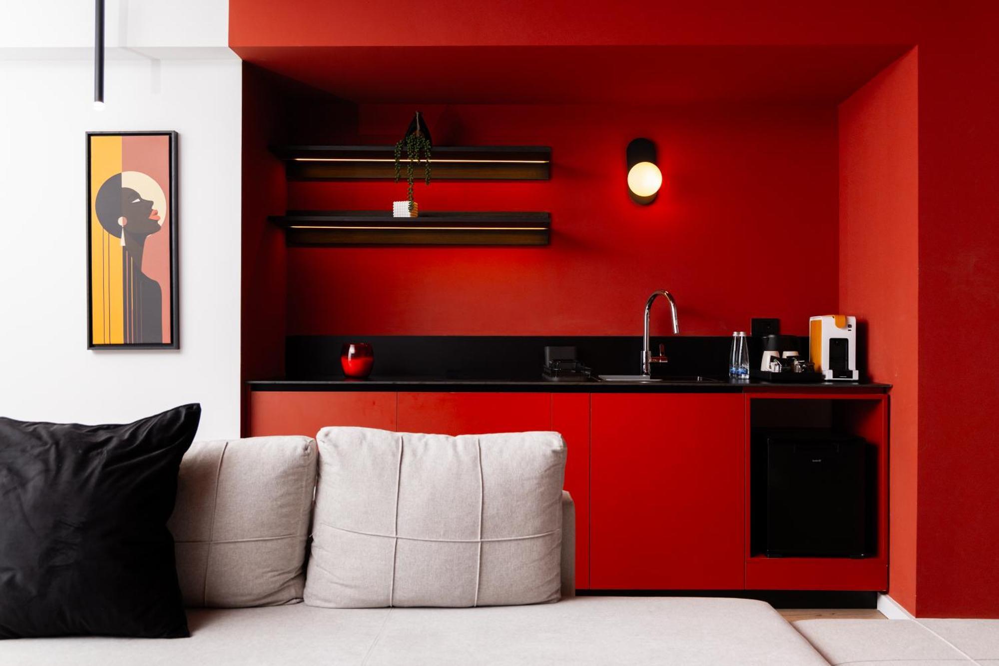 Erika'S Apartments Приштина Экстерьер фото